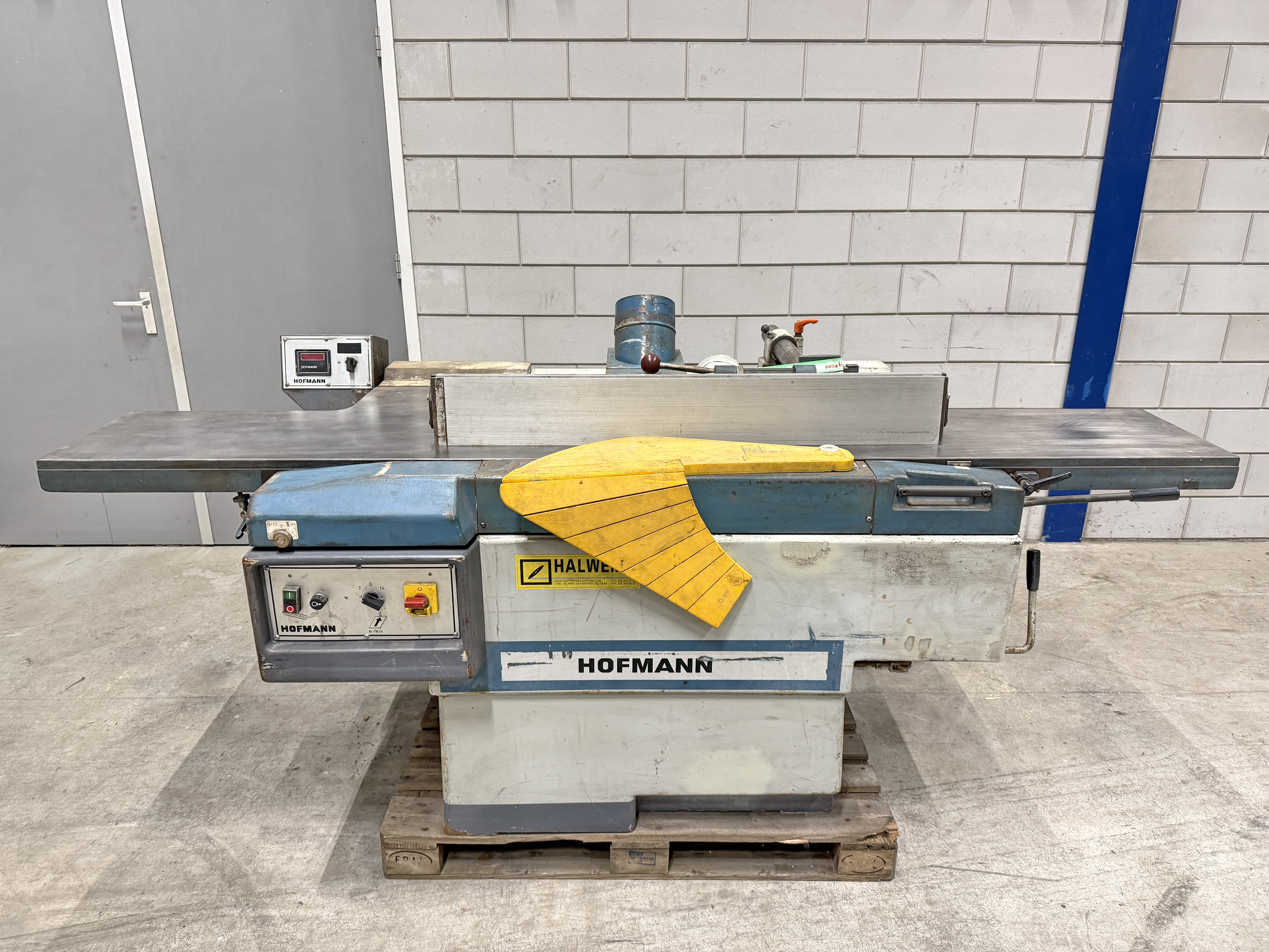 Gebruikt HOFMANN AD 634