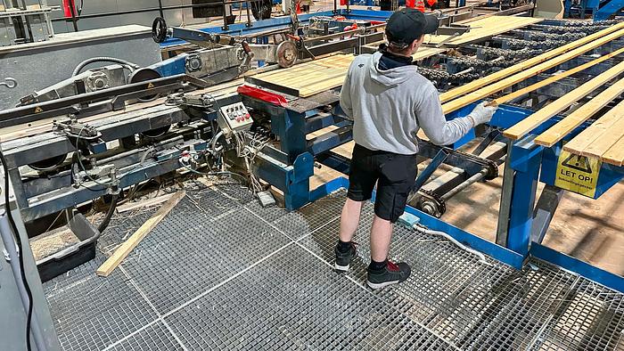 Gebruikt WEINIG Hydromat super 30-B (180 m/min)