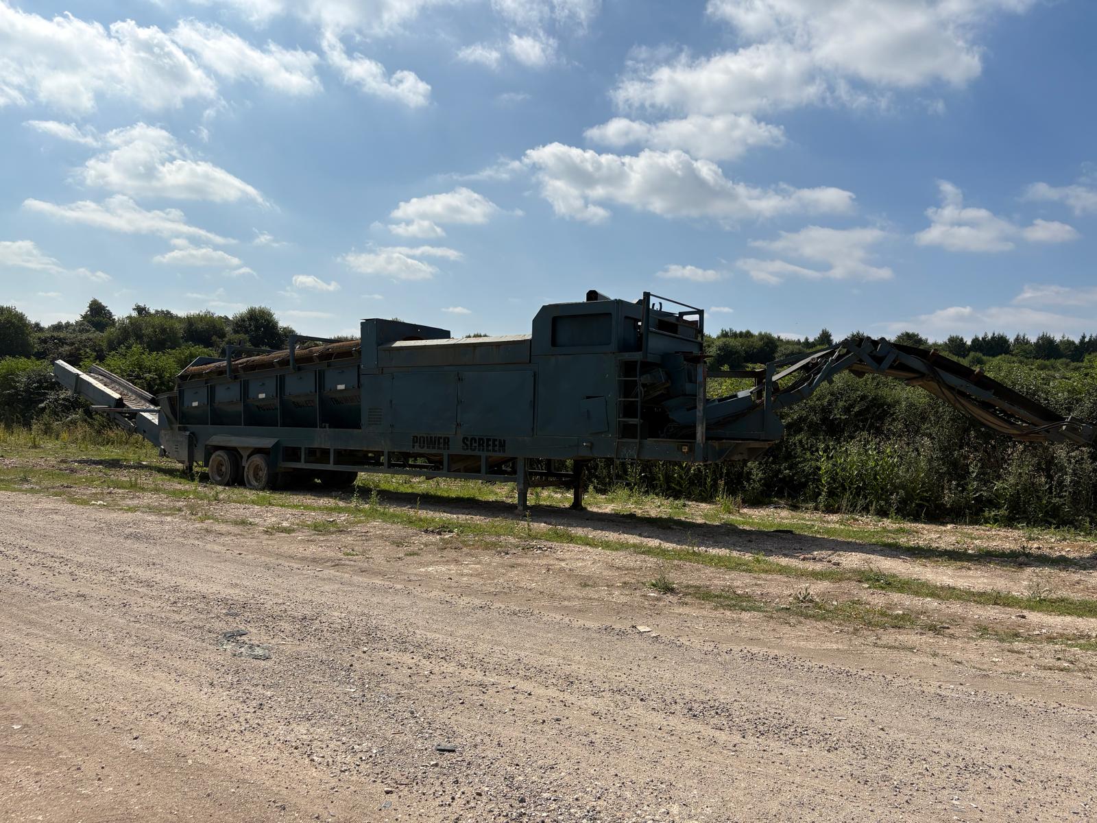 Used Powerscreen 725