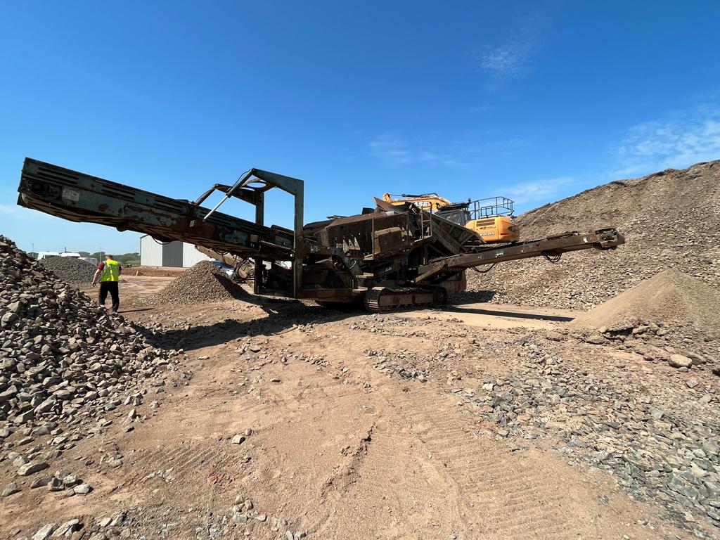 Used 2003 Powerscreen Warrior 1400