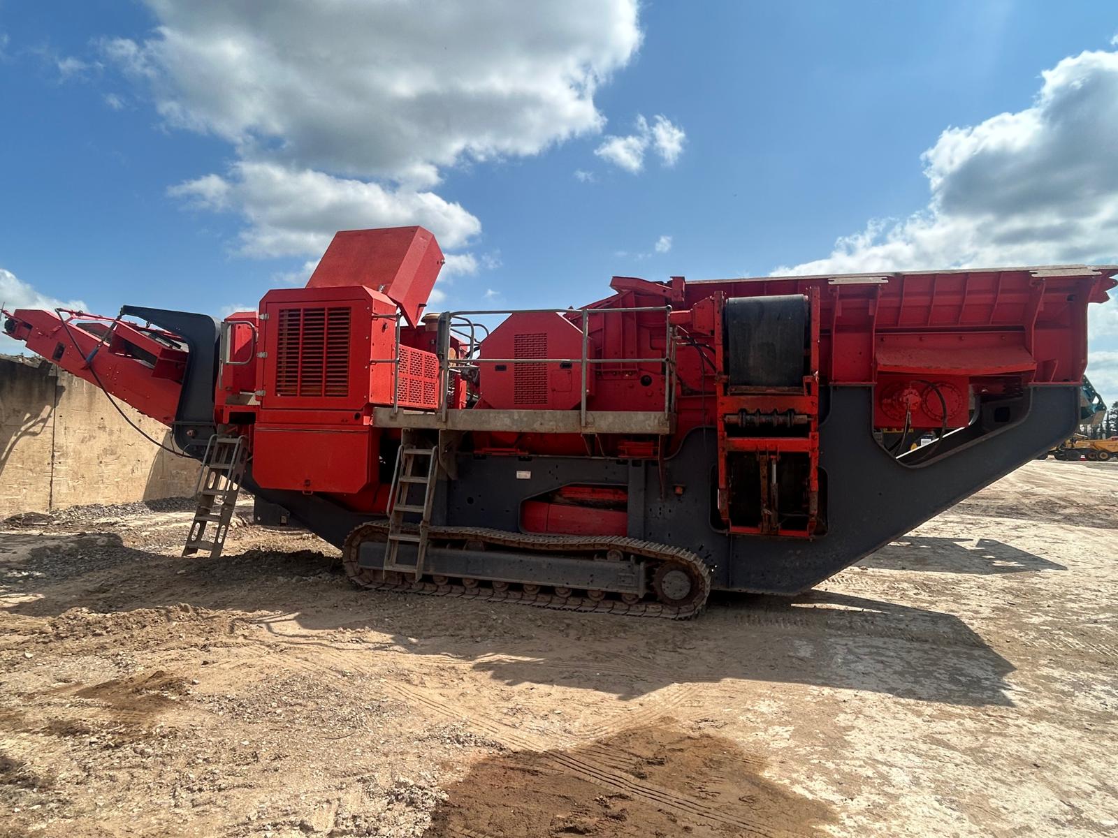 Used 2007 Finlay J-1160