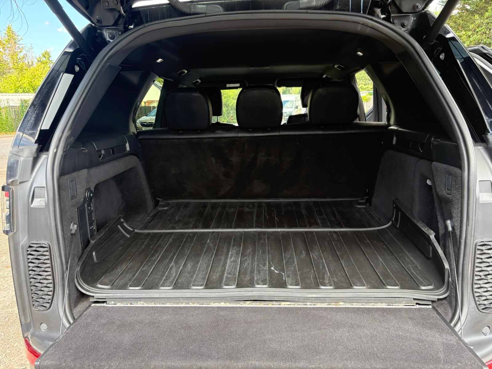 Used 2020 Land Rover Discovery 5 Commercial