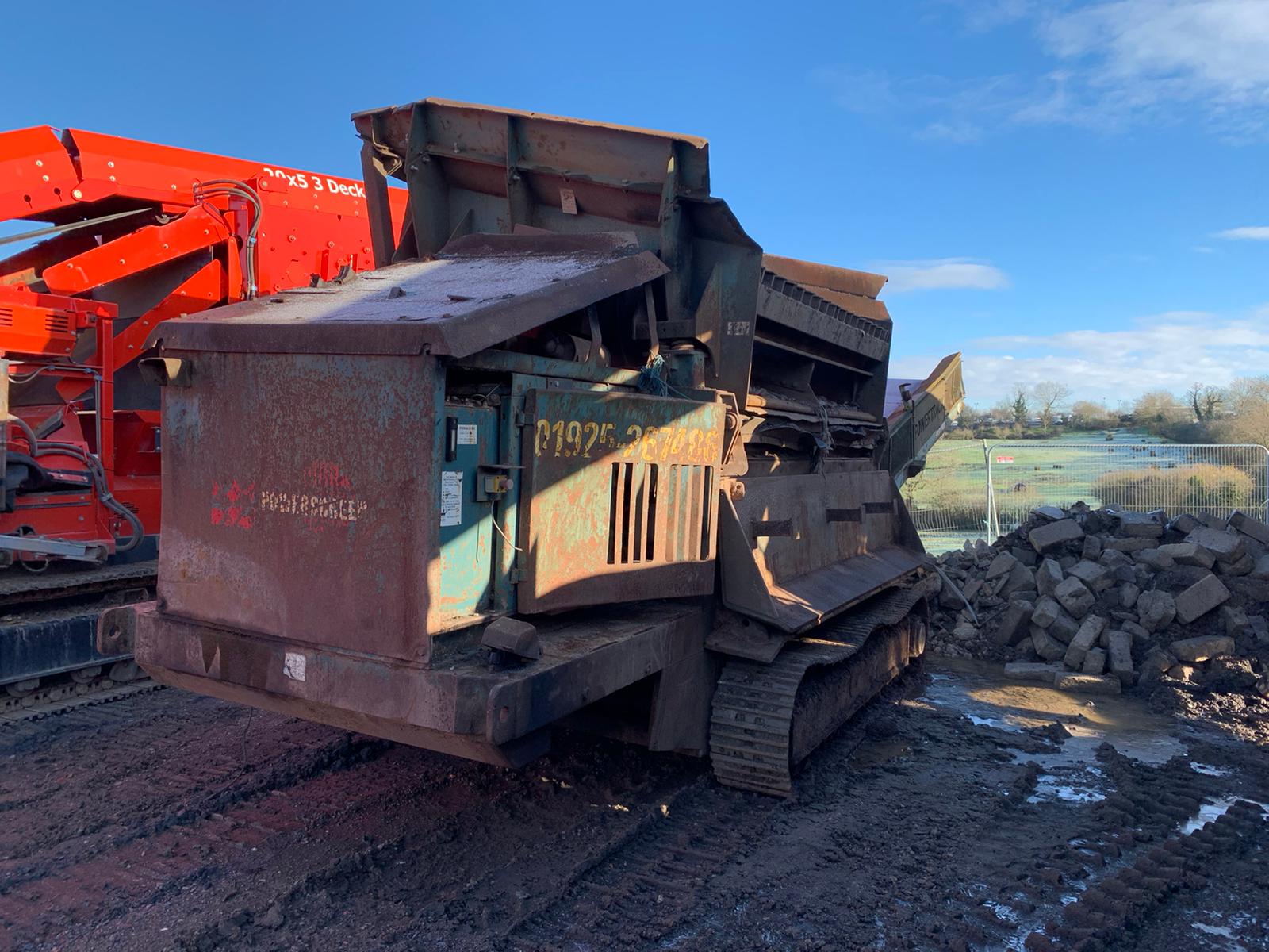 Used Powerscreen Powertrak 800