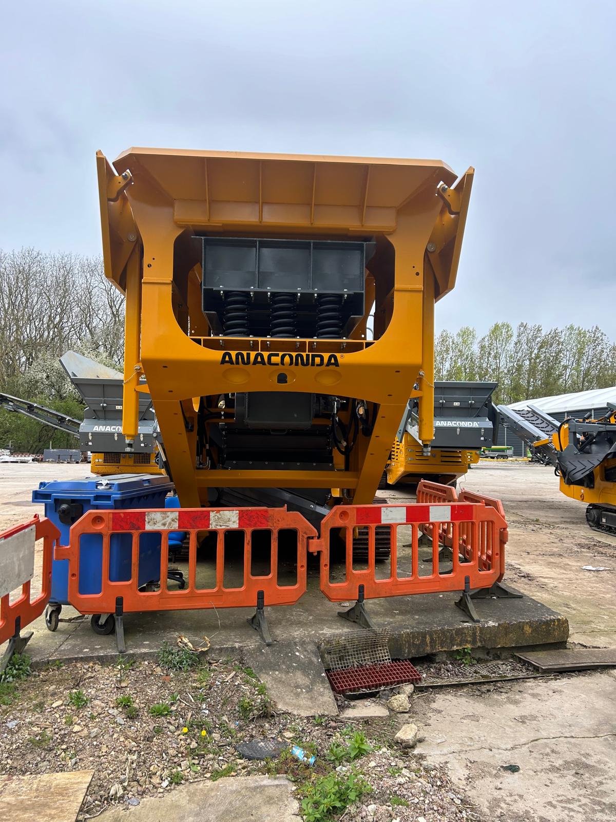 Used 2023 Anaconda J12