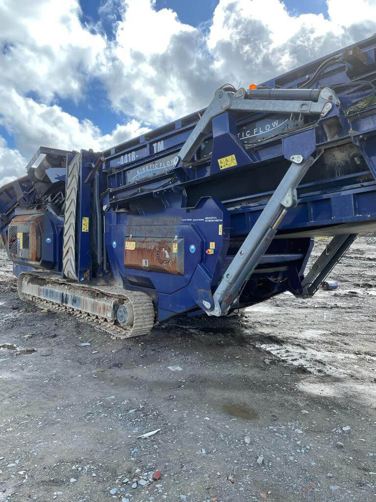 Used CRS KF 44-18 TM