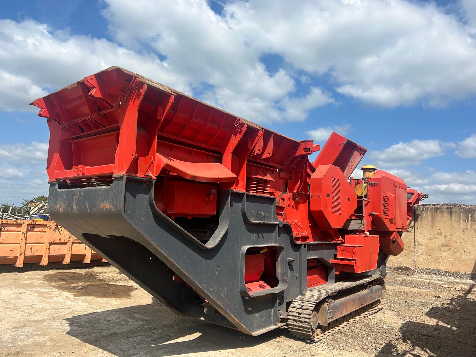 Used 2007 Finlay J-1160