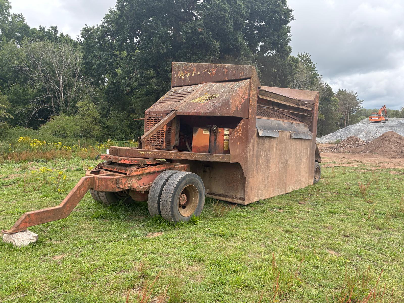 Used 2002 Extec Box Screen