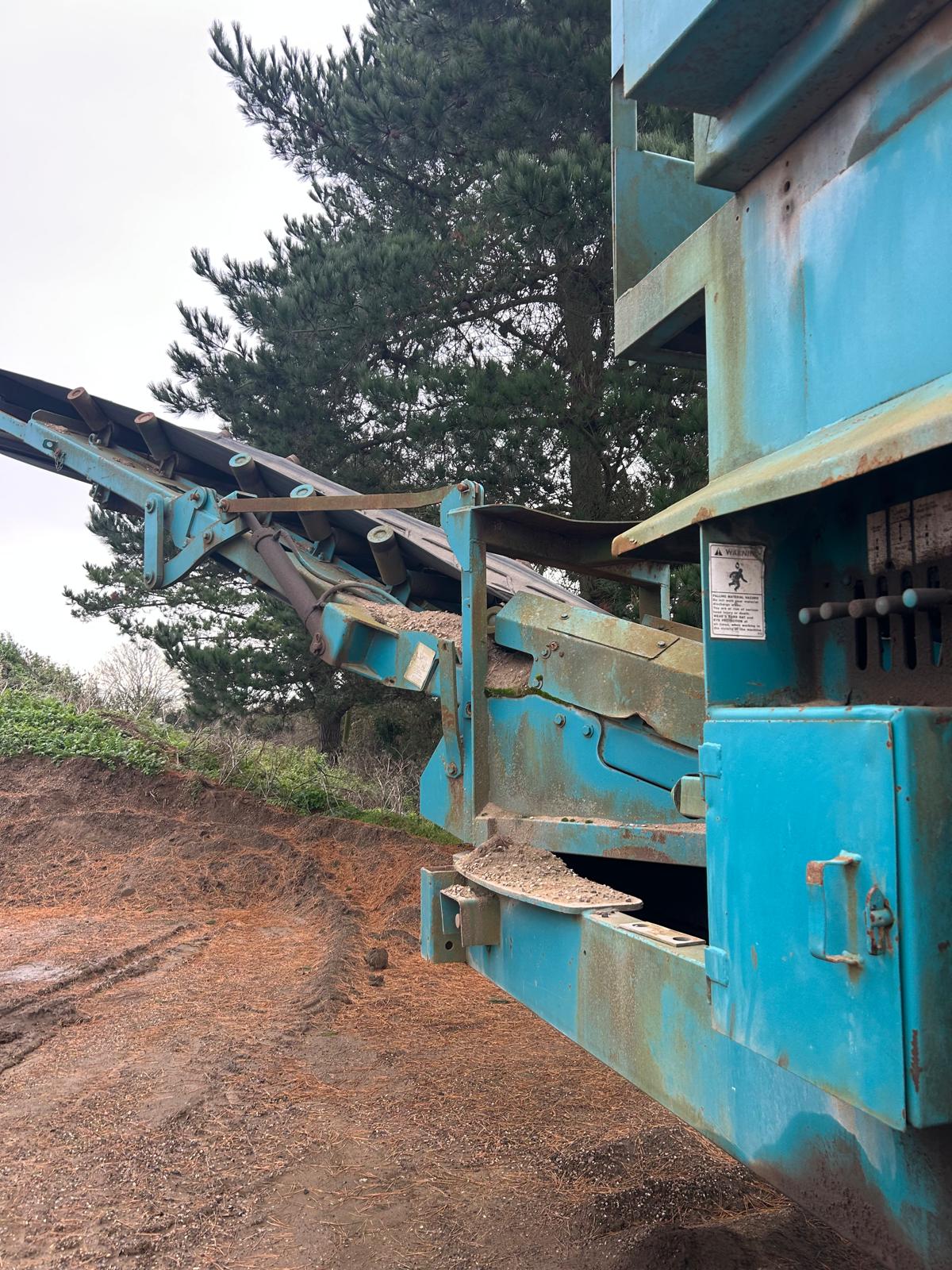 Used 2001 Powerscreen 725