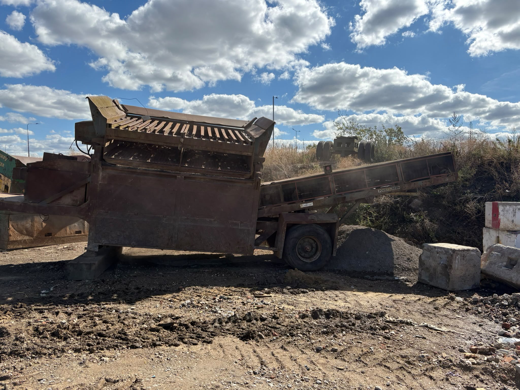Used Powerscreen Powergrid 800