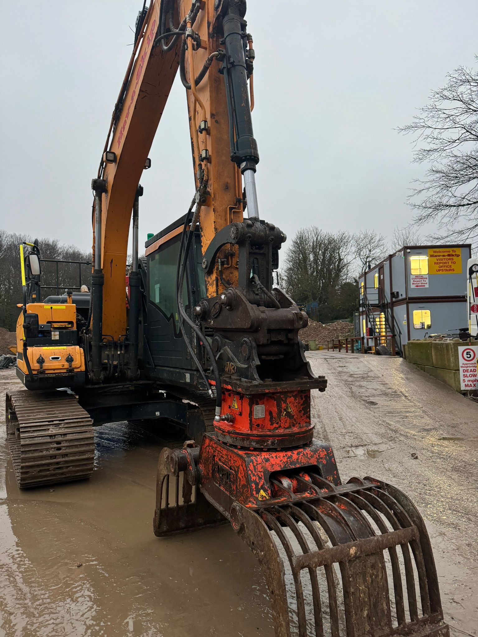 Used Hyundai  HX140L