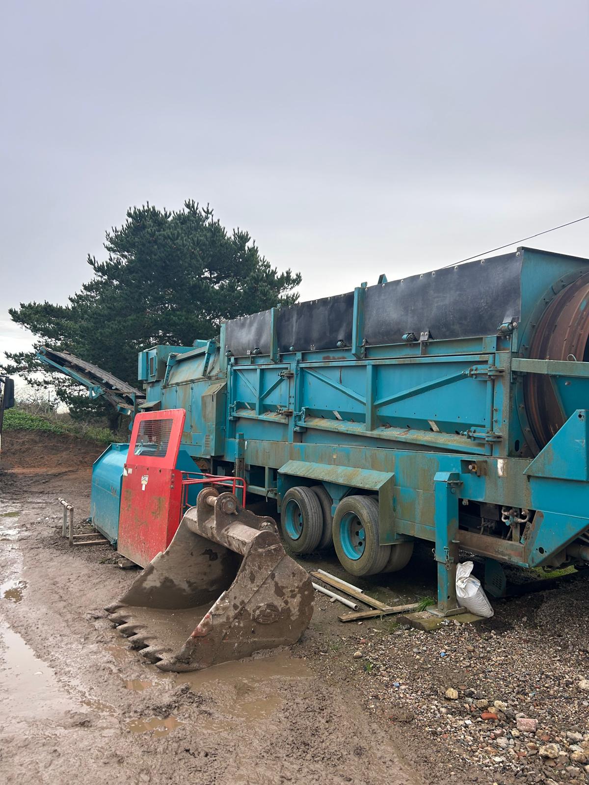 Used 2001 Powerscreen 725