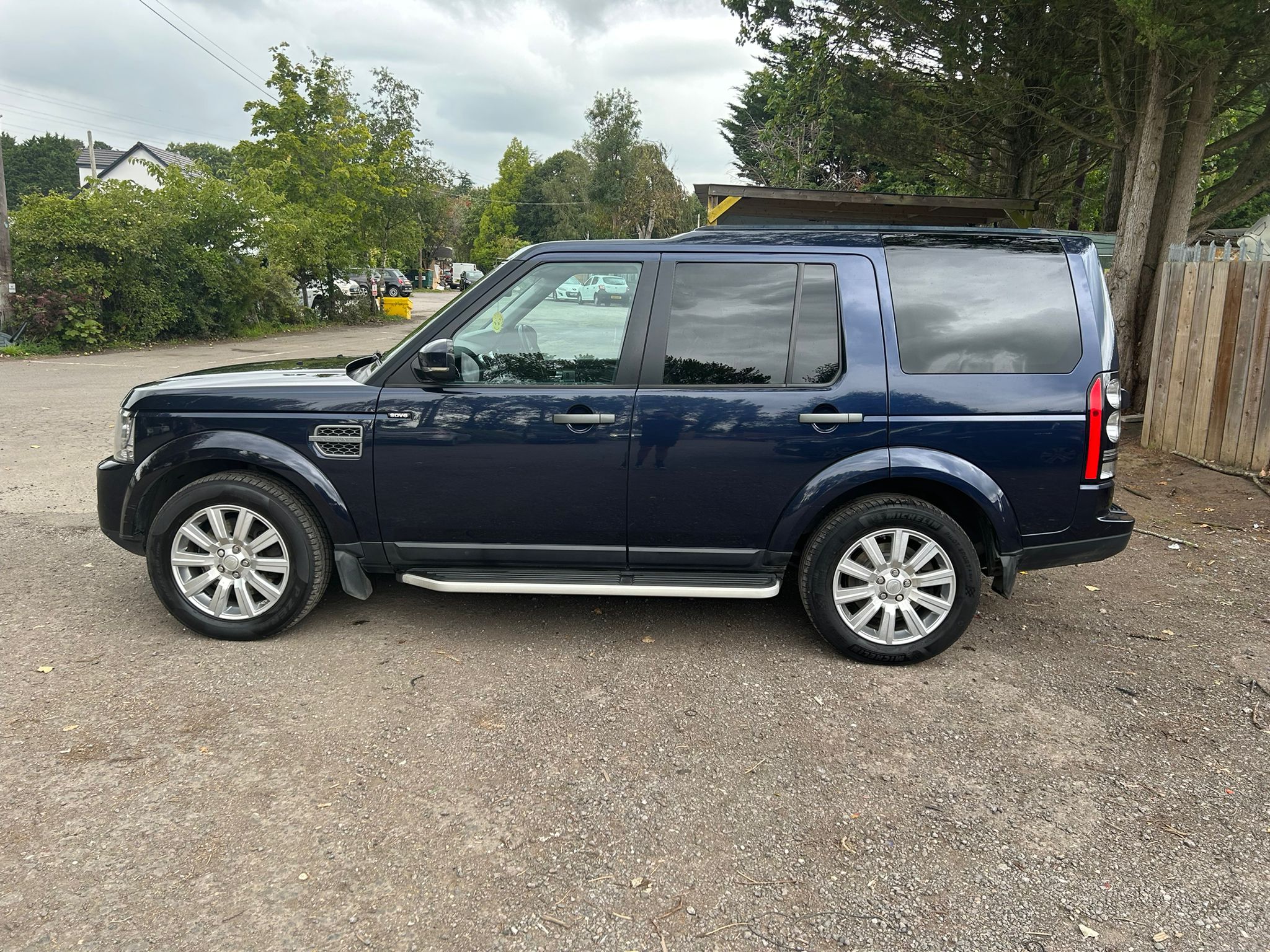 Used 2013 Land Rover Discovery 4 SDV6