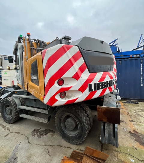Used 2022 LIEBHERR LH 26 E Litronic