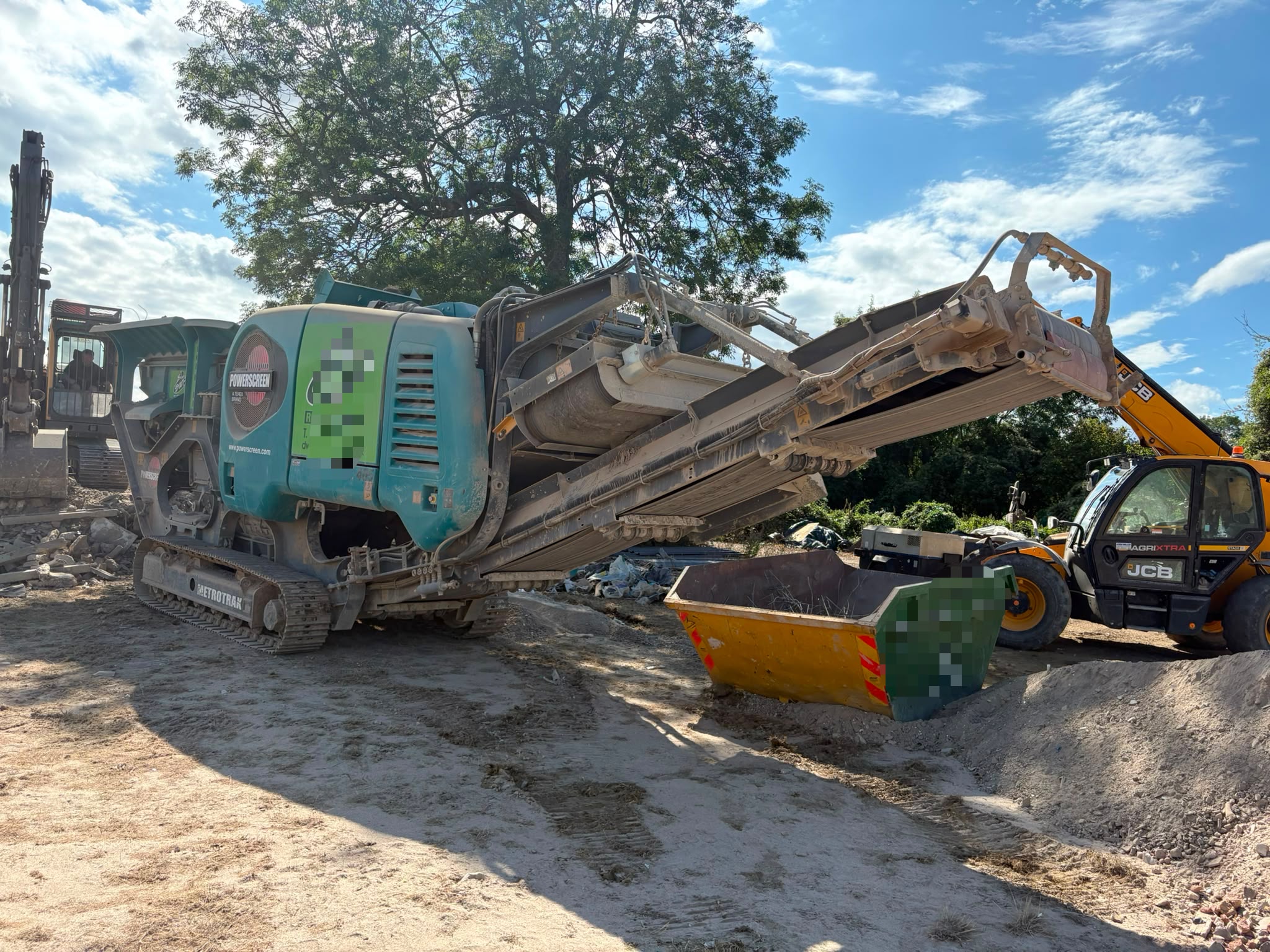 Used Powerscreen Metrotrak HA
