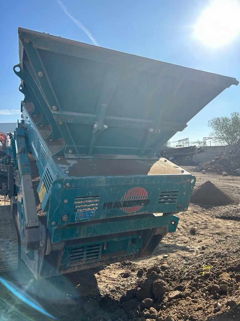 Used 2022 Powerscreen Titan 600