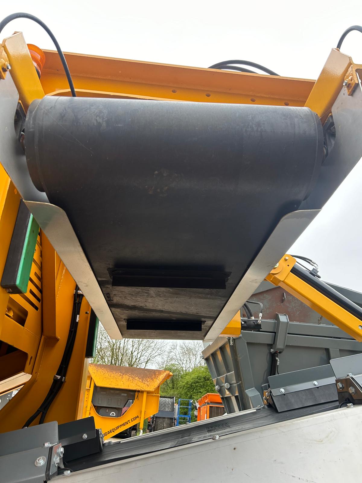 Used 2023 Anaconda J12