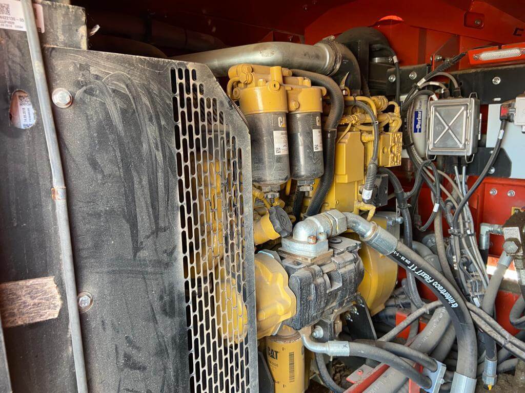 Used Finlay 694+ supertrak