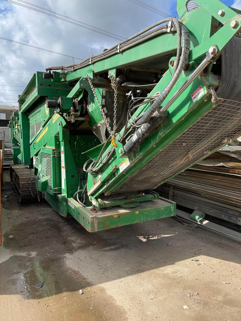 Used McCloskey 516RT