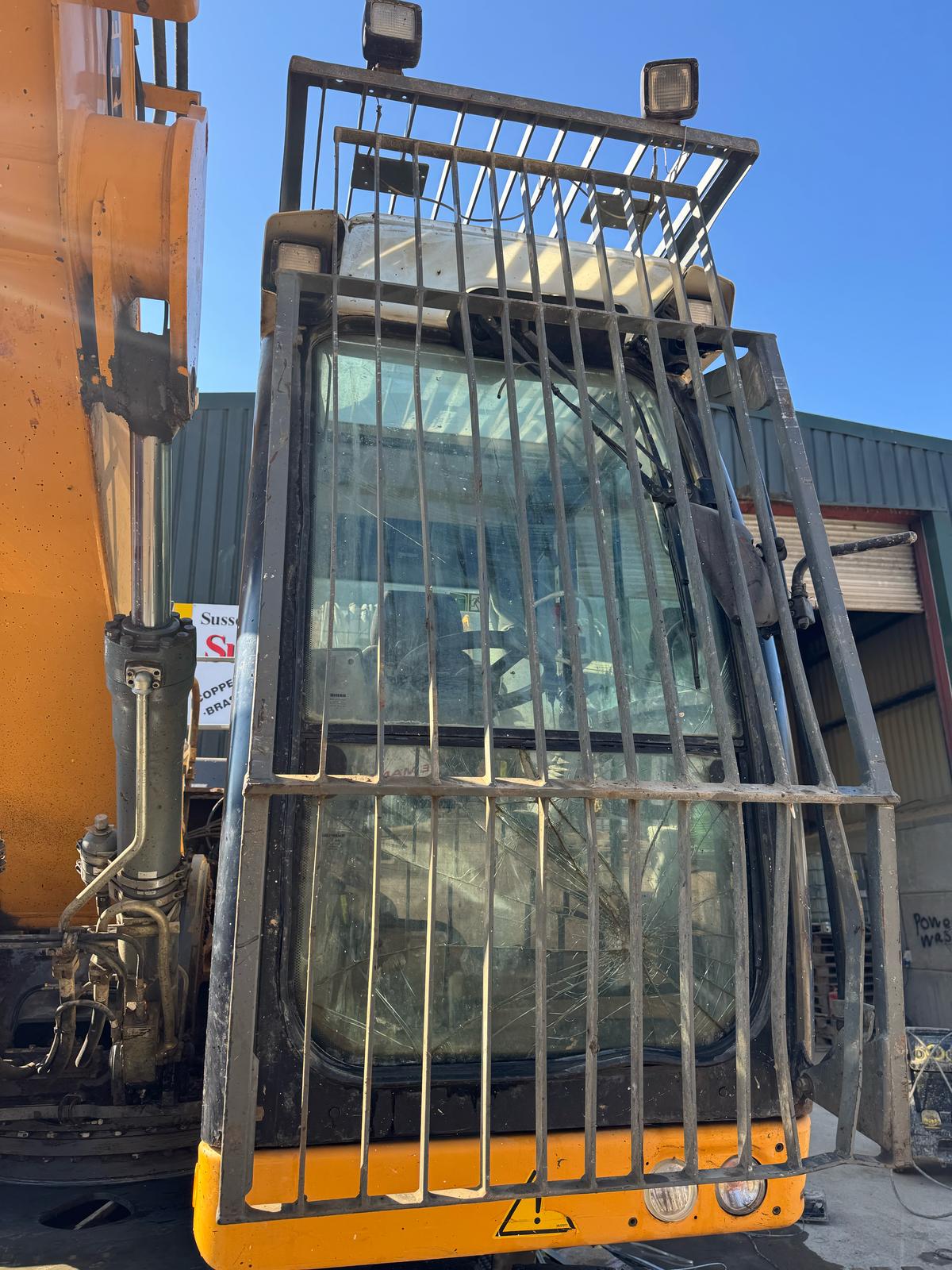 Used 2014 LIEBHERR LH 22 M Litronic