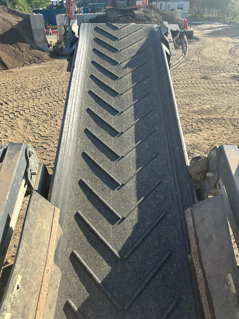 Used 2022 Powerscreen Titan 600