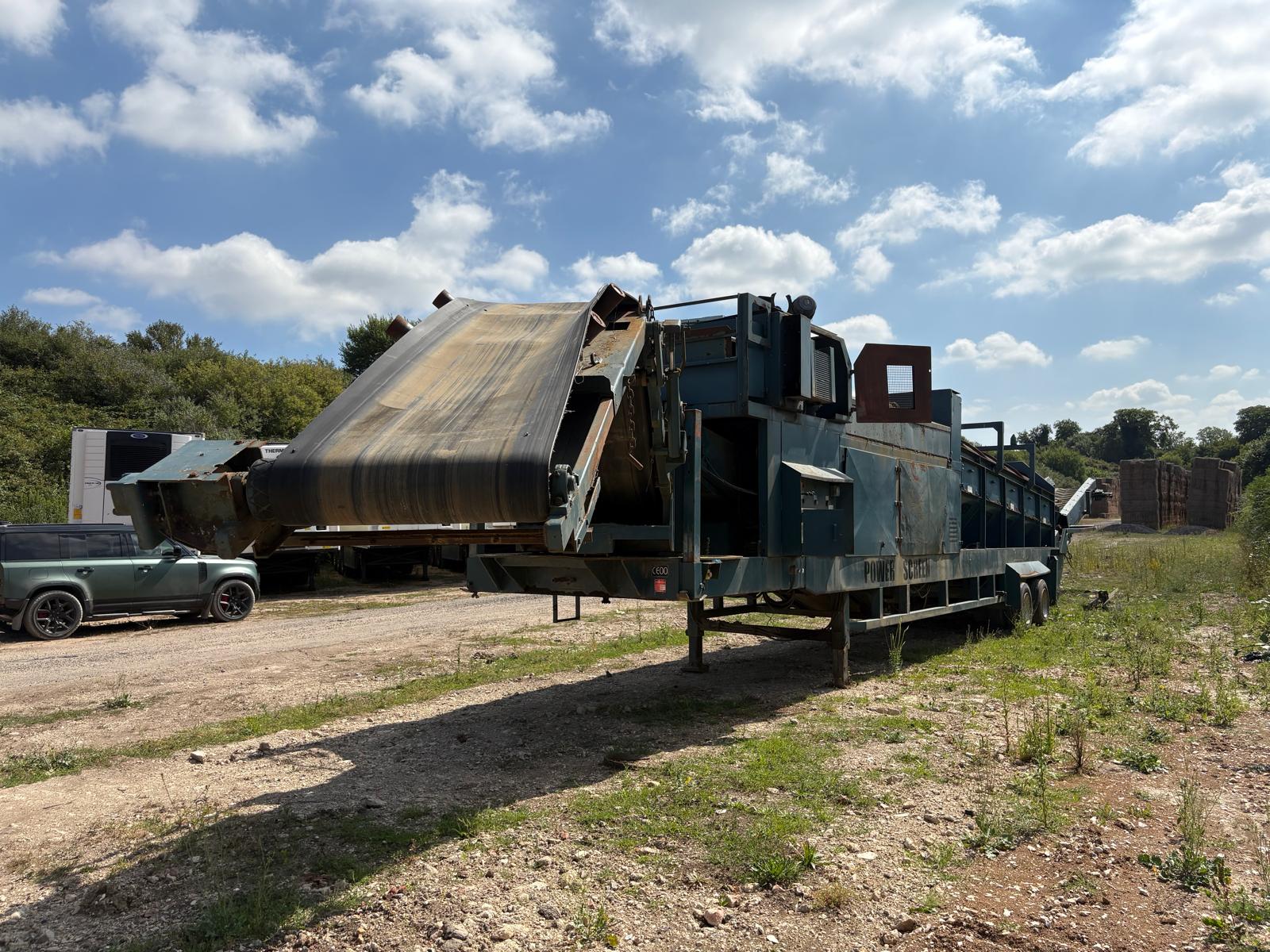Used Powerscreen 725
