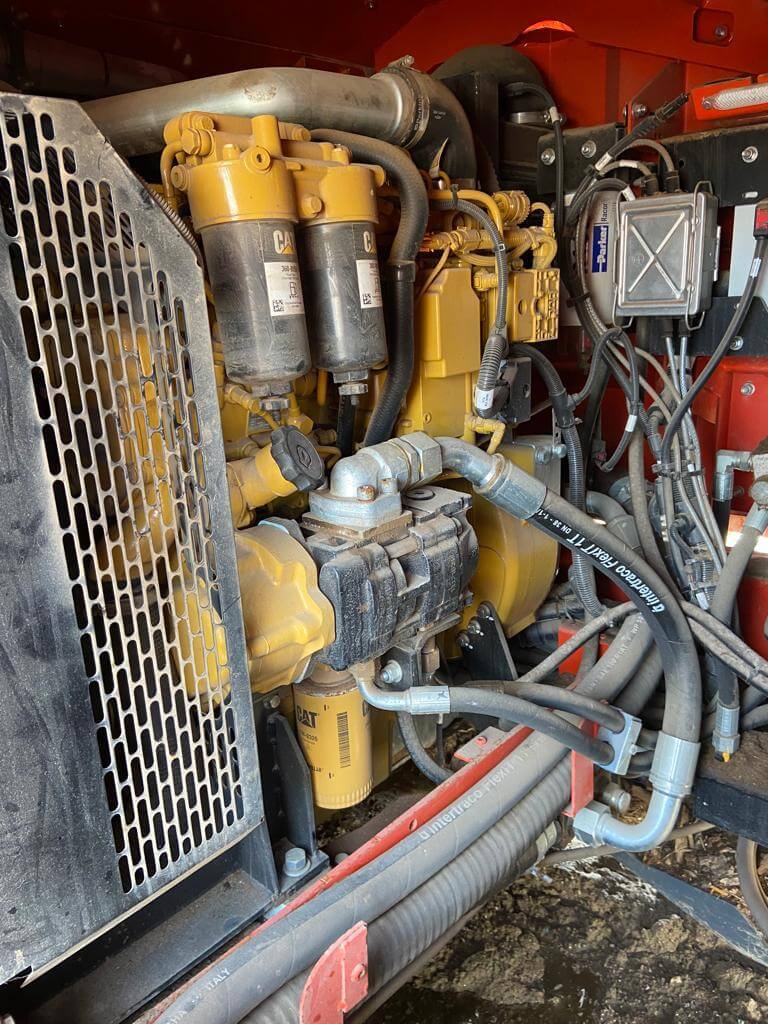 Used Finlay 694+ supertrak