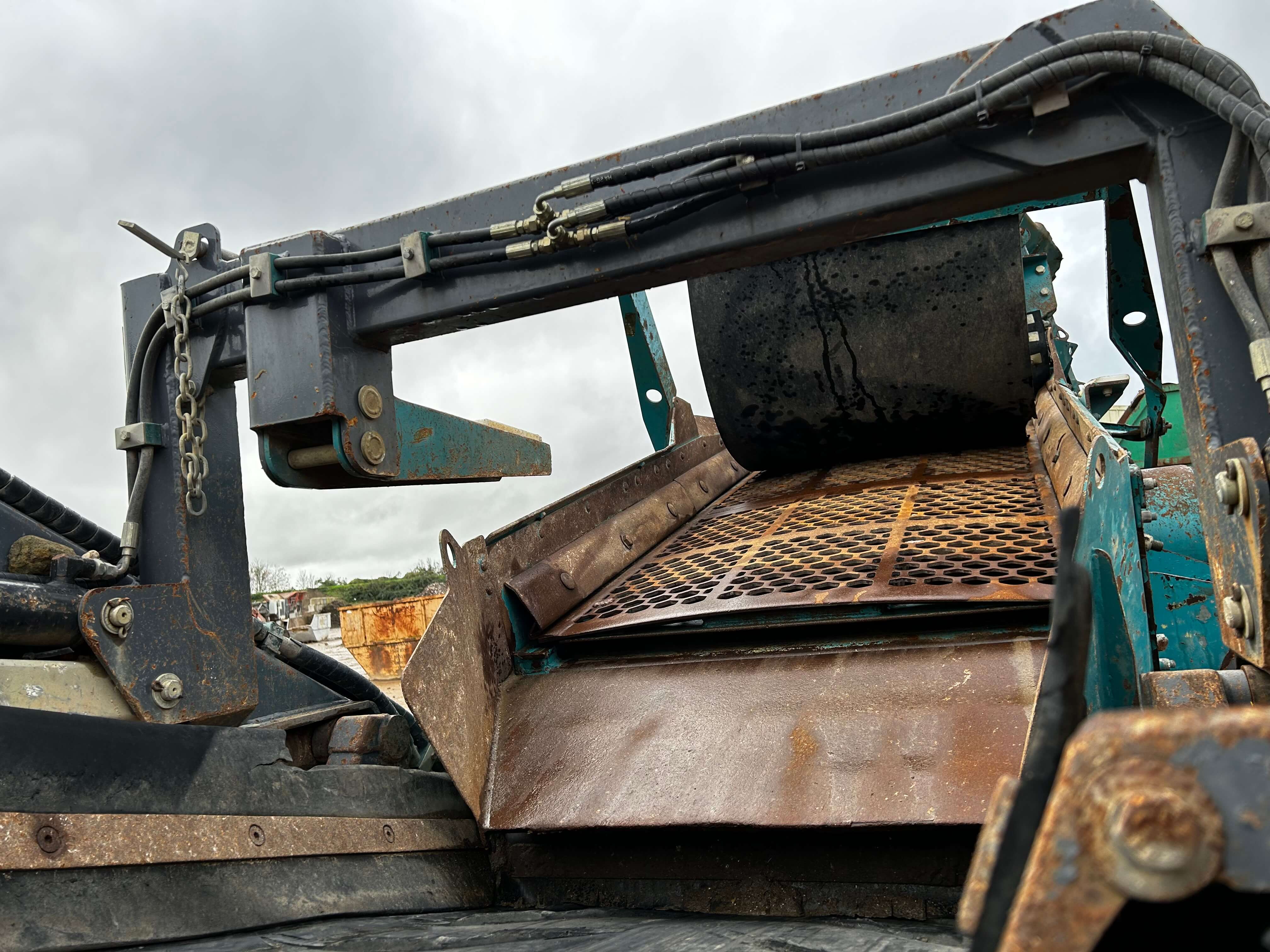 Used Powerscreen Warrior 600