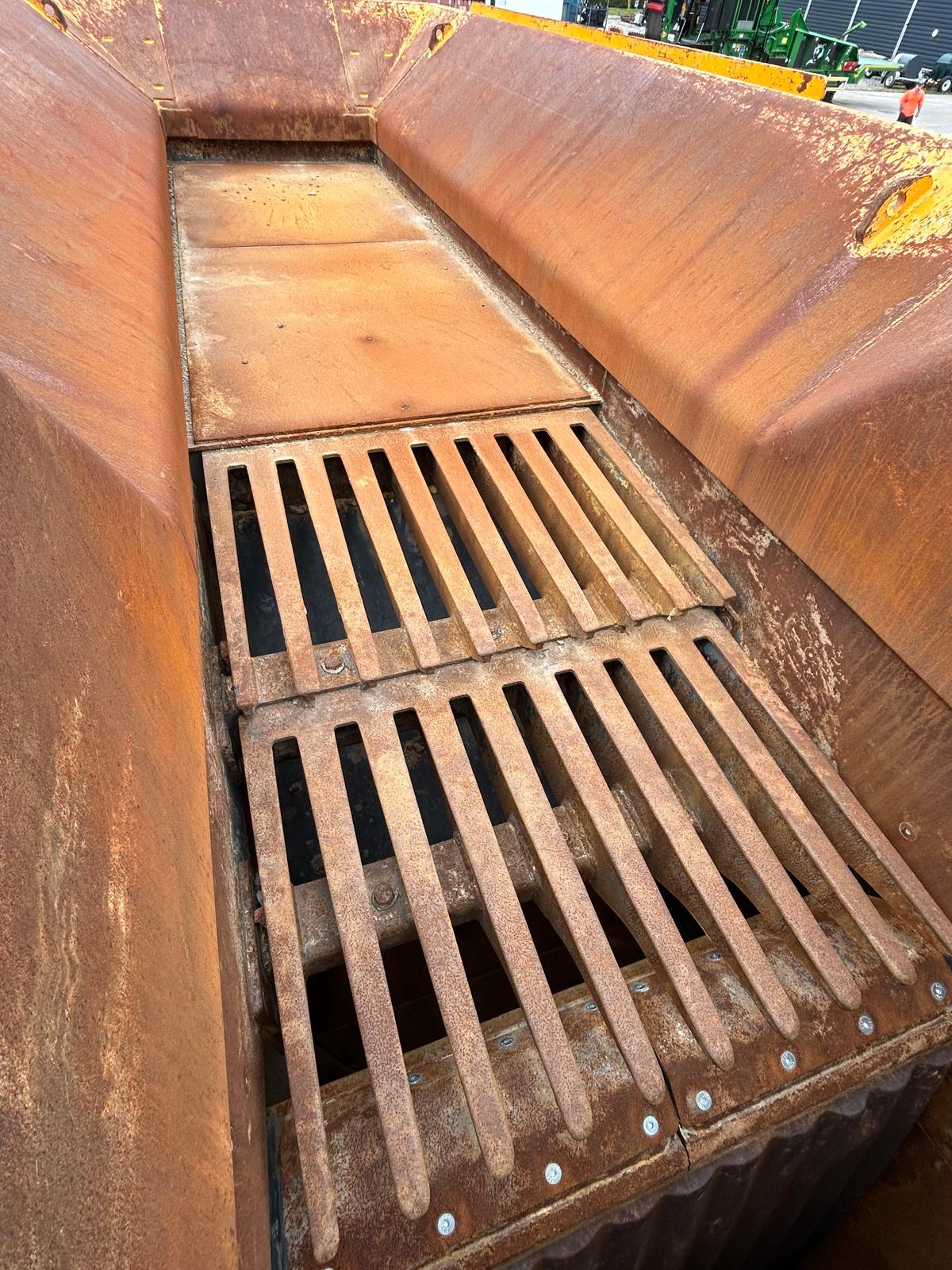 Used 2023 Anaconda J12