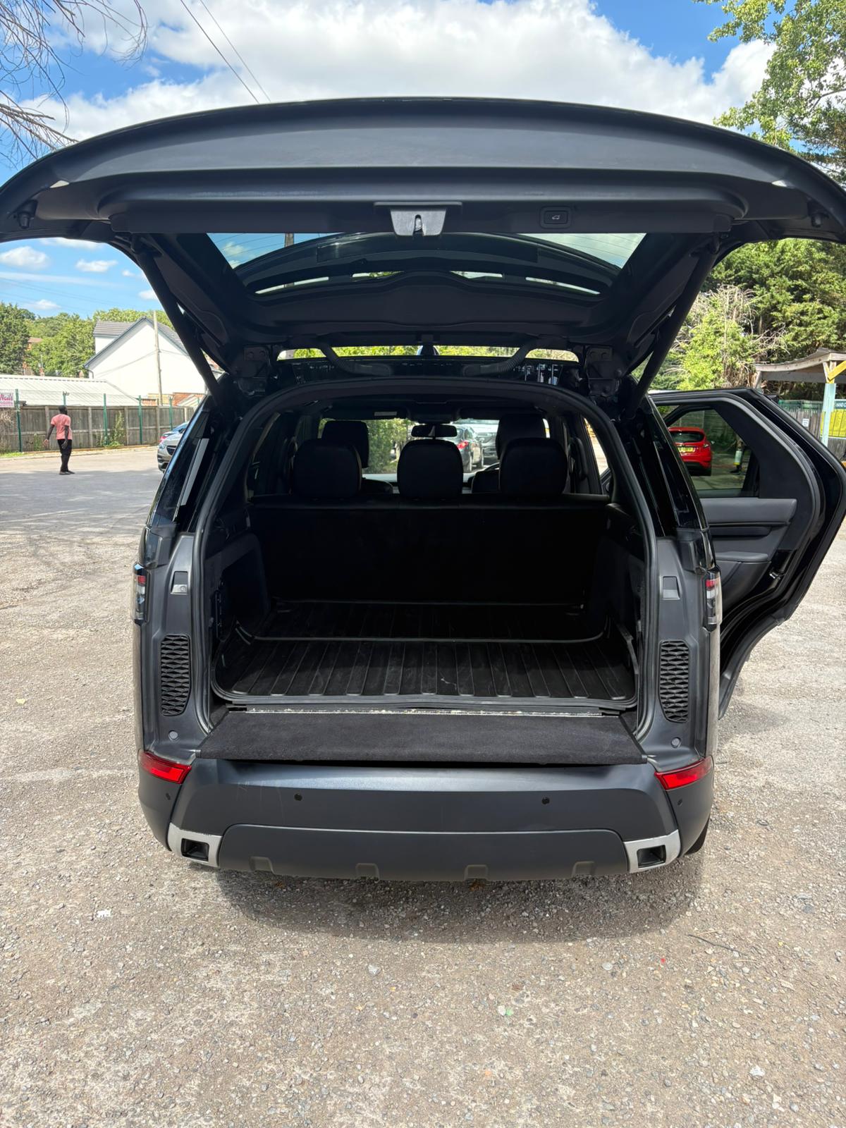 Used 2020 Land Rover Discovery 5 Commercial