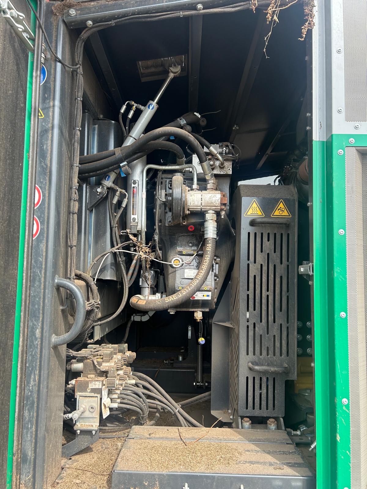 Used 2023 Komptech Crambo 5200