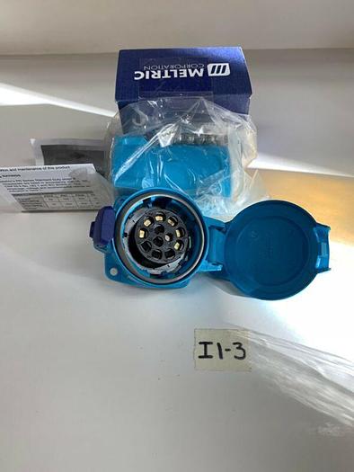Meltric Receptacle Connector 01-M4070 PN12C 5A W/ 01-NA013-12 Poly Handle