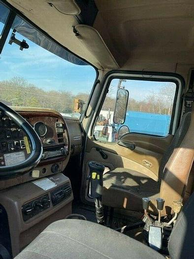 Used 2004 CV13 Mack Granite