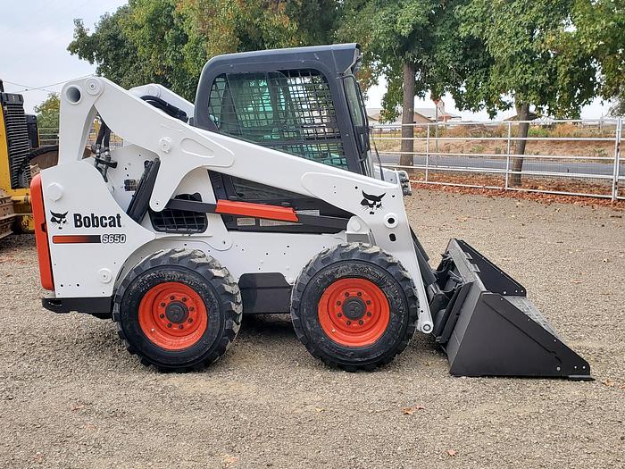 Used 2016 BOBCAT S650