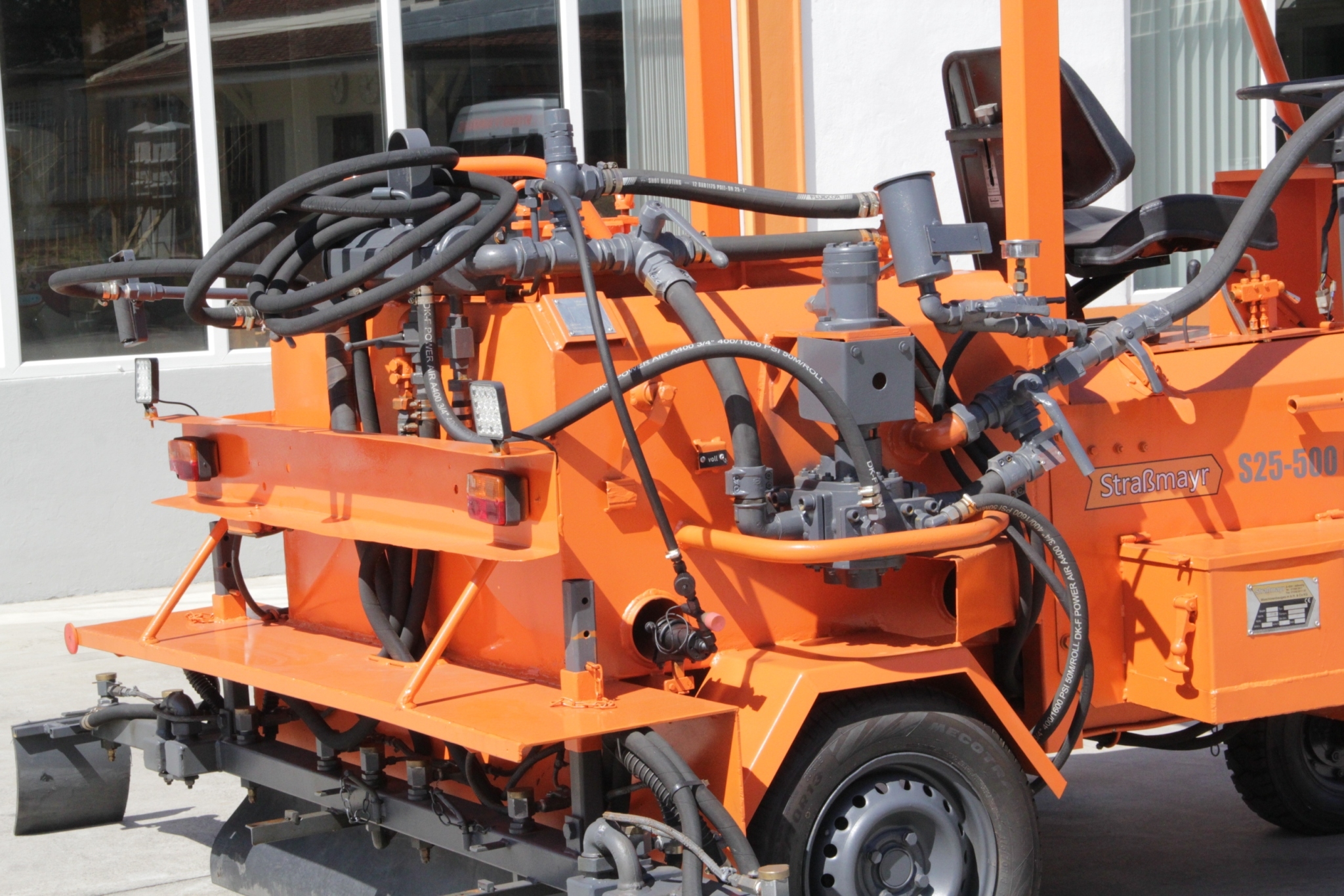 Refurbished 2002 STRASSMAYR S25-500GH