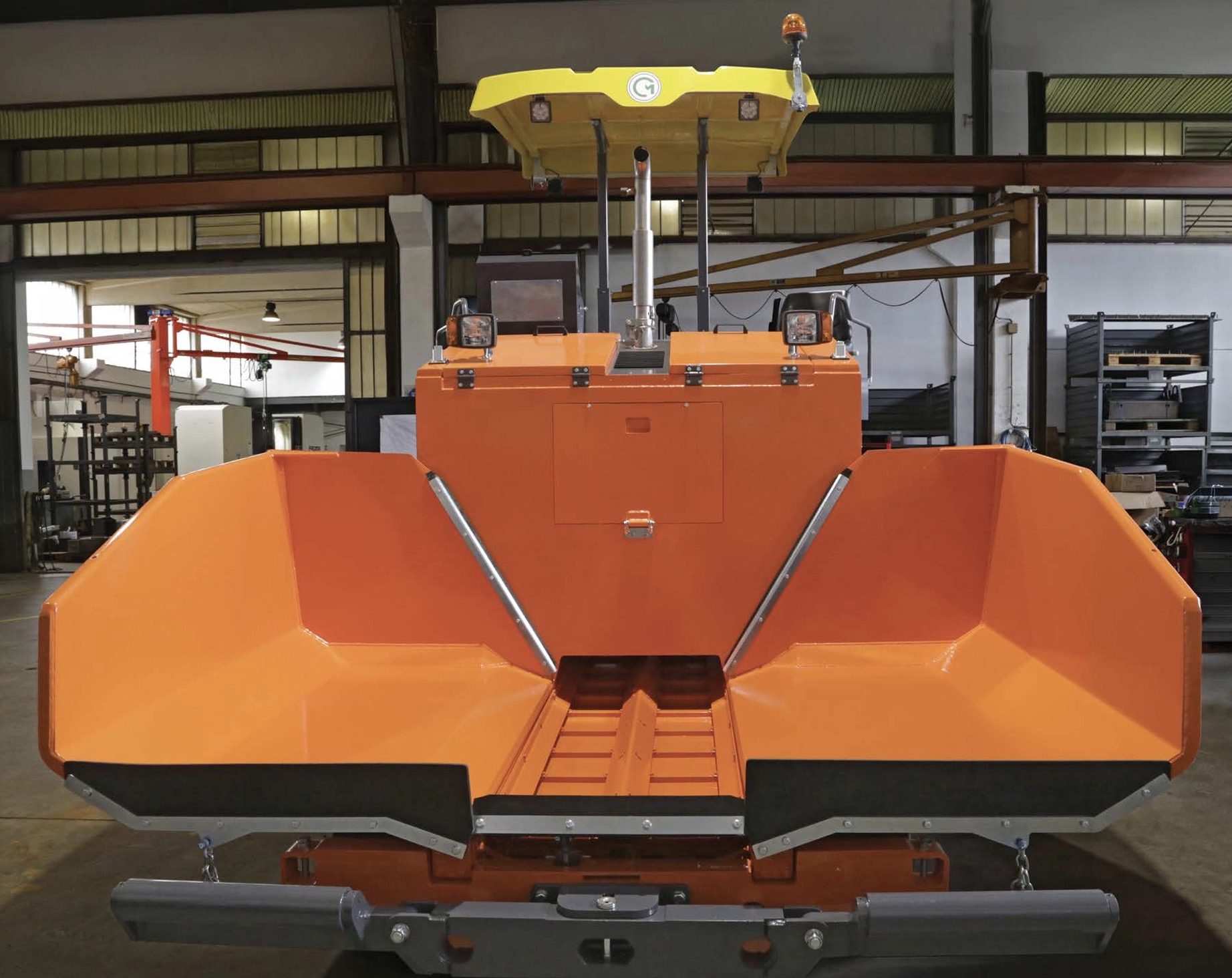 Asphaltfertiger CM F450W