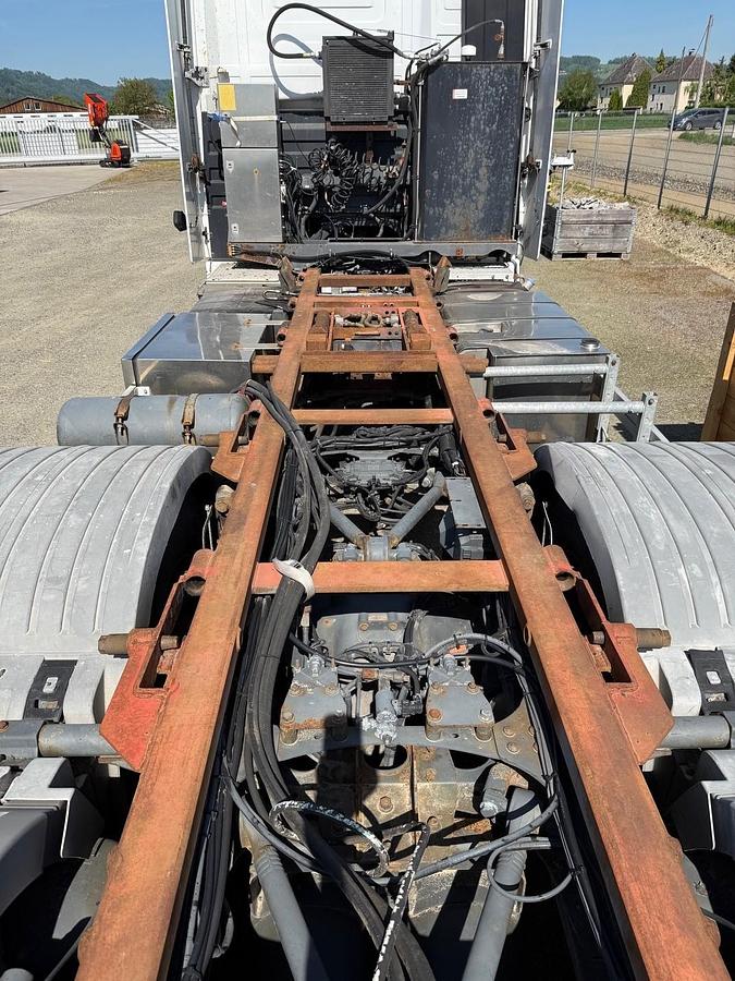 Used Mercedes-Benz Actros 2548L 6x4