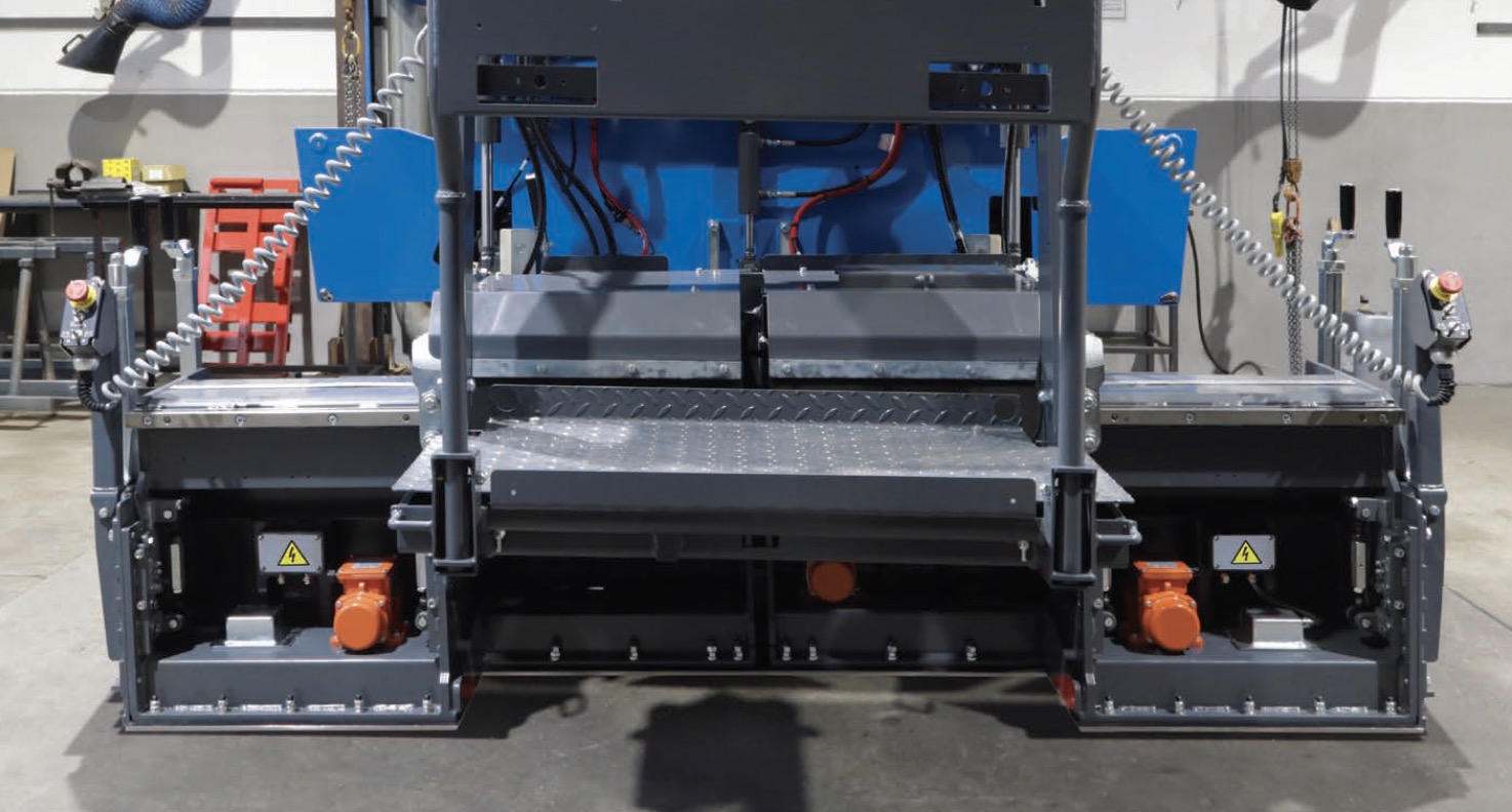 Asphaltfertiger CM F220eco