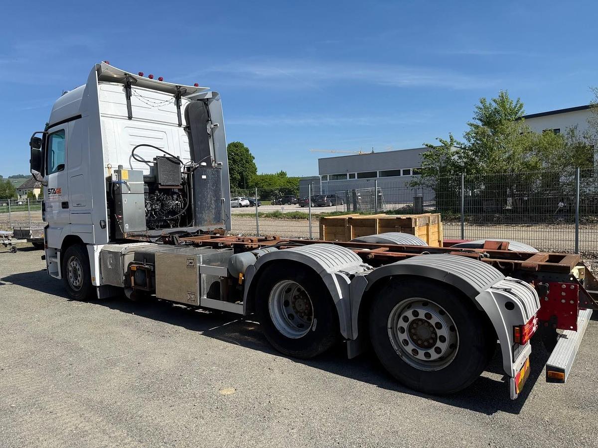 Used Mercedes-Benz Actros 2548L 6x4