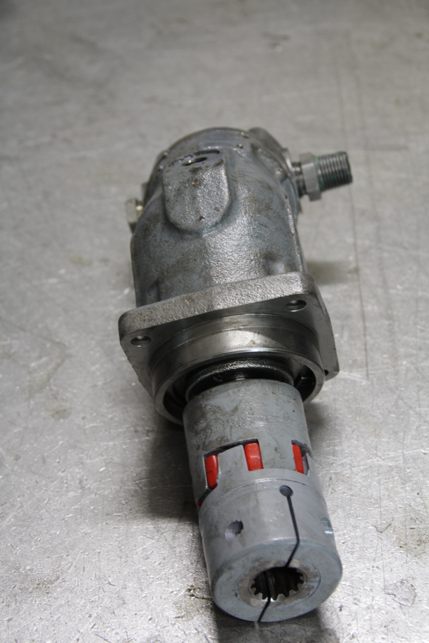 Überholt Heißölpumpe 74215