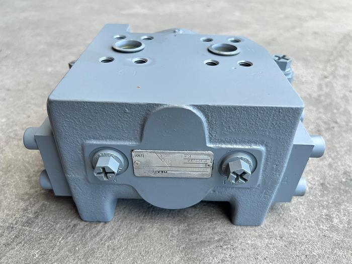 Überholt 16464 Strömungsteiler-Ventilblock