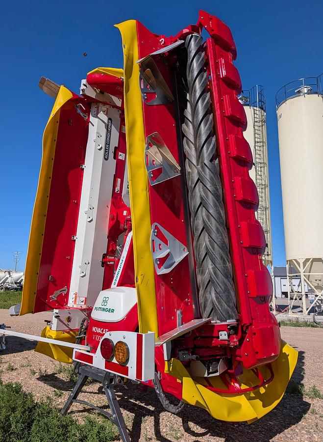 Used 2025 Pottinger NOVACAT V 10000