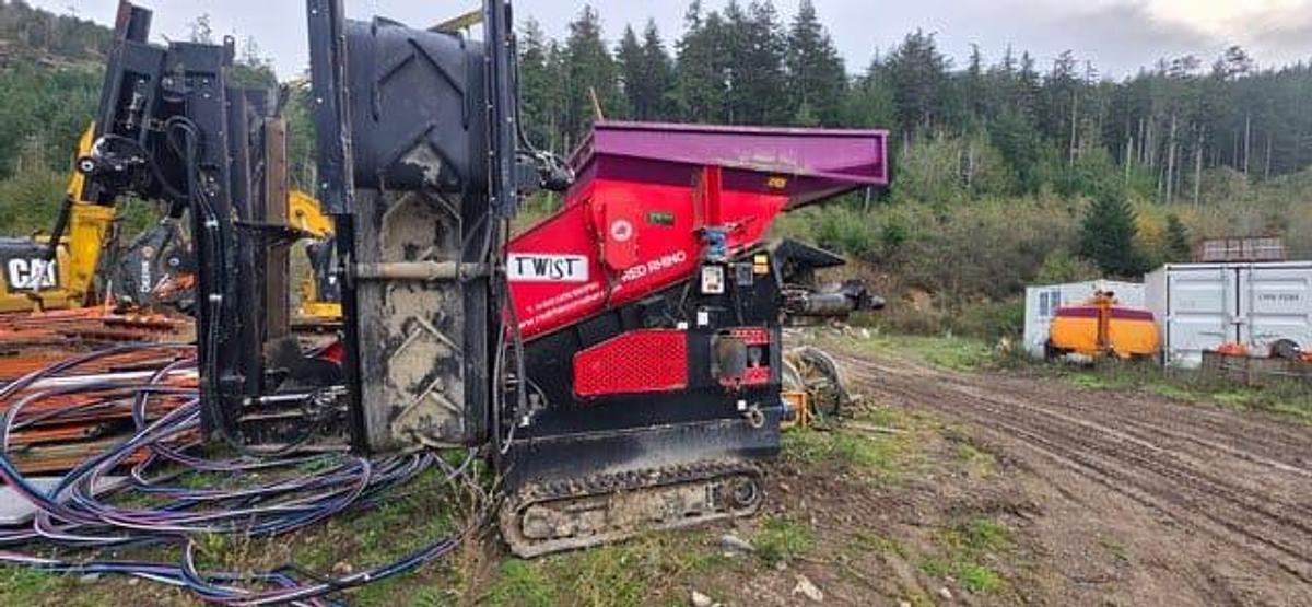 Used 2019 RED RHINO 3-Way Mobile Screener