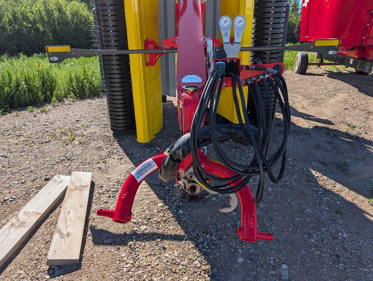 2025 Pottinger Mergento VT 9220