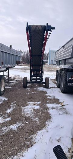 2024 RED RHINO 30 FT