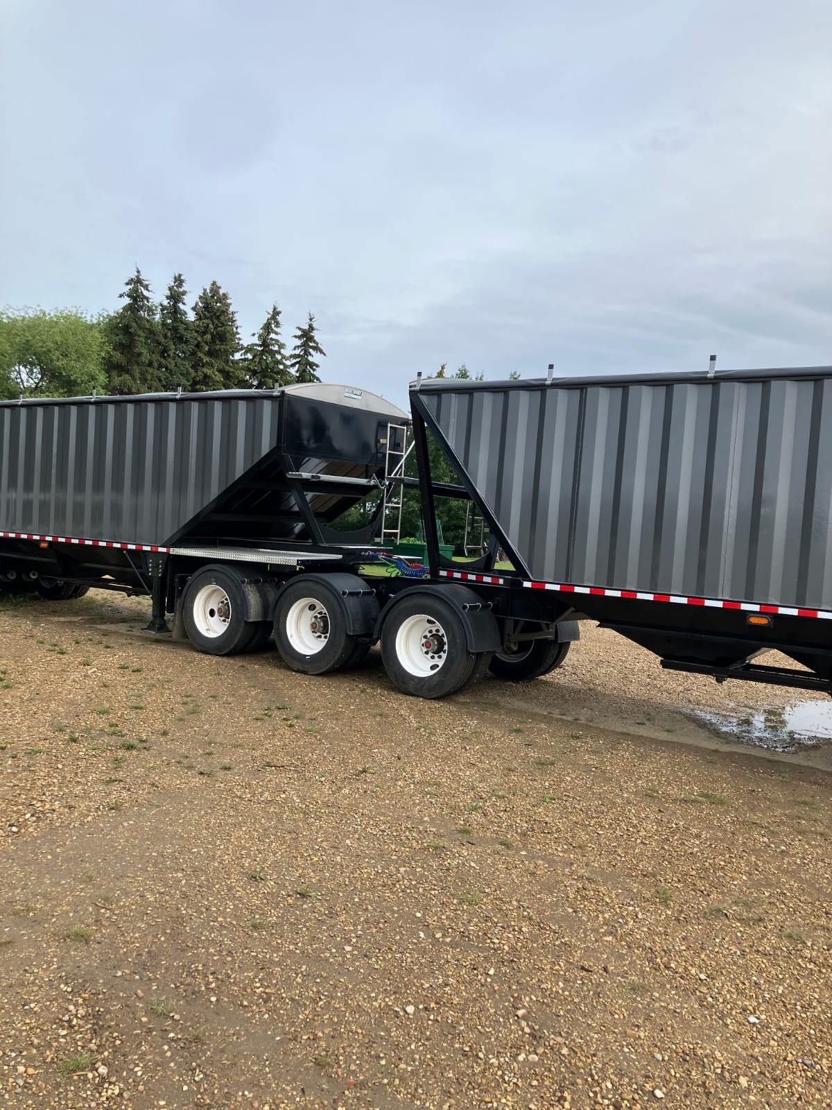 Refurbished 2026 Custom Built Super B Grain Trailer