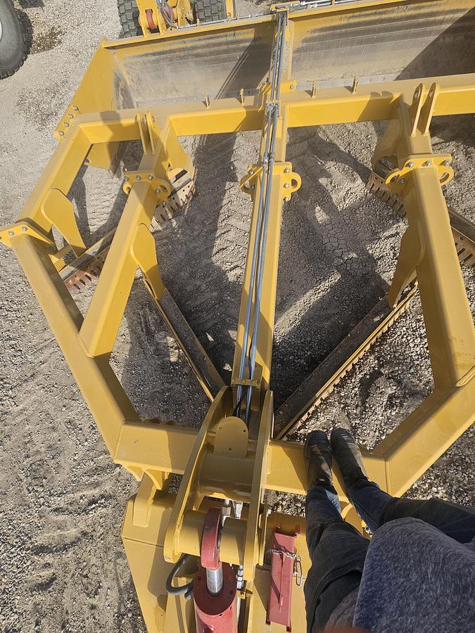 Used 2024 METALCRAFT RG14