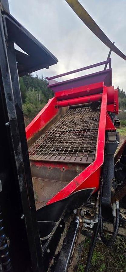 Used 2019 RED RHINO 3-Way Mobile Screener