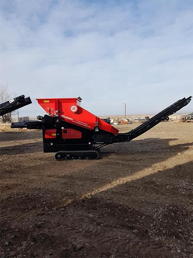 2023 RED RHINO 3-WAY SCREEN