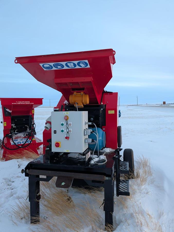 Used 2022 RED RHINO 5000 Static Electric