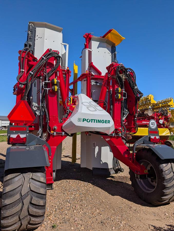2025 Pottinger Mergento VT 9220